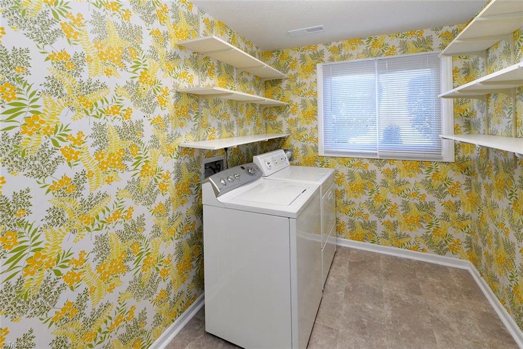 5686 Sweetbriar Road Pfafftown, NC 27040 - Photo 20 of 27 Gallery Image 20