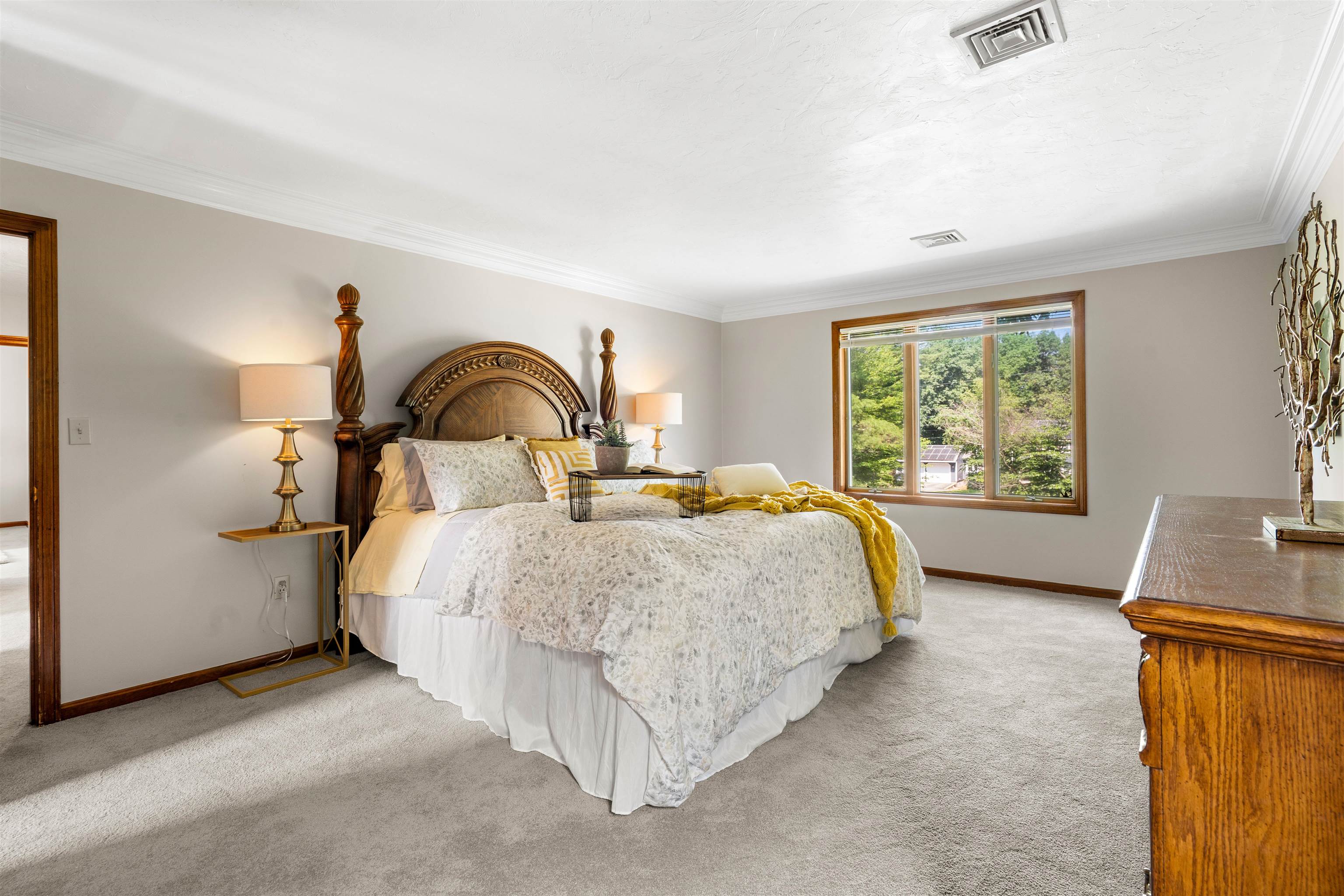 10 Roy Drive Hudson, NH 03051 - Photo 25 of 40