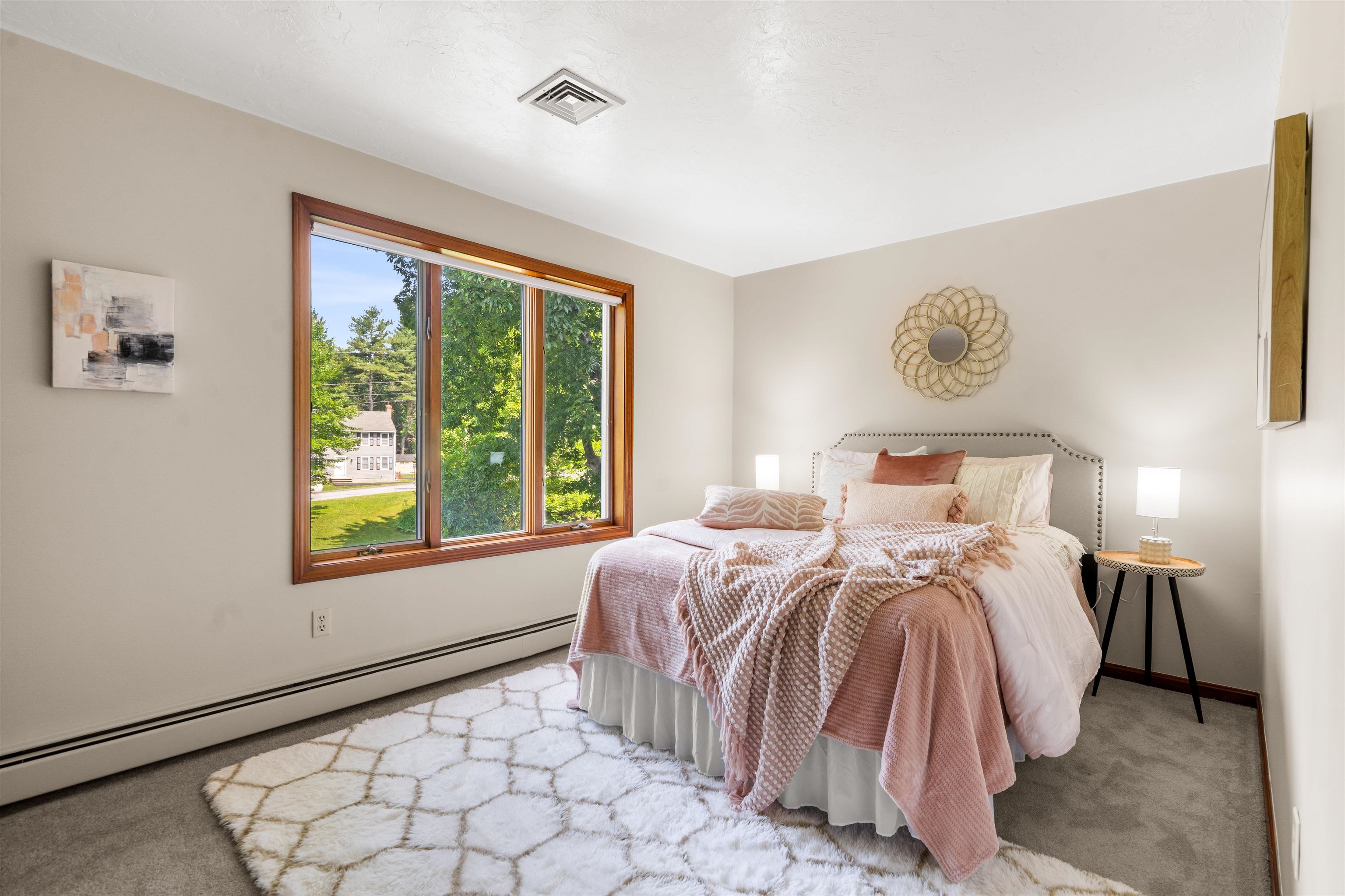 10 Roy Drive Hudson, NH 03051 - Photo 29 of 40