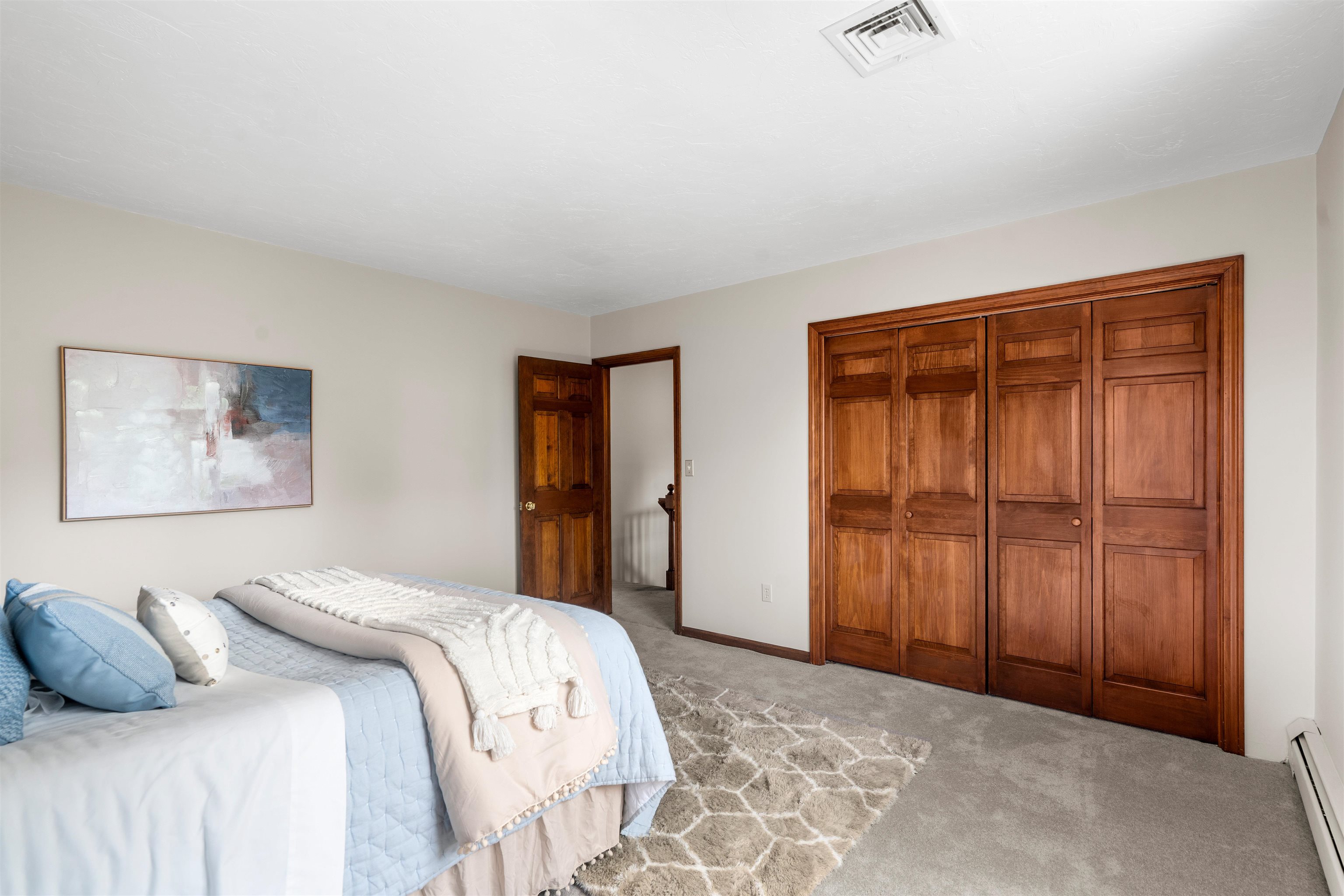 10 Roy Drive Hudson, NH 03051 - Photo 34 of 40