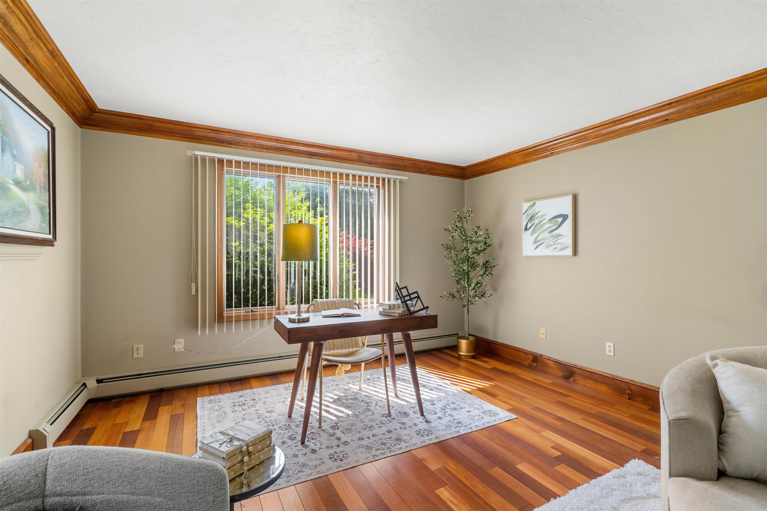 10 Roy Drive Hudson, NH 03051 - Photo 8 of 40