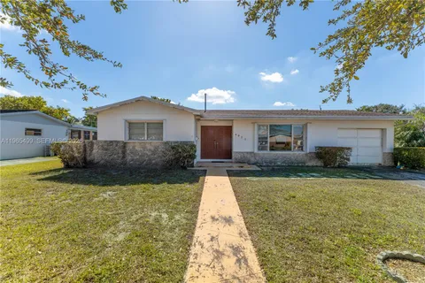 $875,000 | 8970 Southwest 82nd Street, Miami, FL 33173