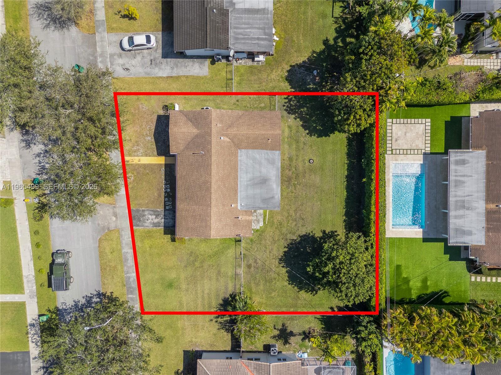 8970 Southwest 82nd Street Miami, FL 33173 - Photo 2 of 10