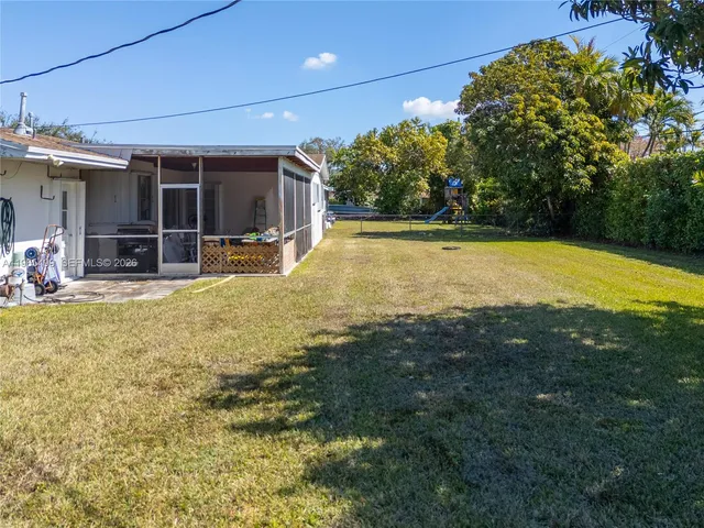 $875,000 | 8970 Southwest 82nd Street, Miami, FL 33173