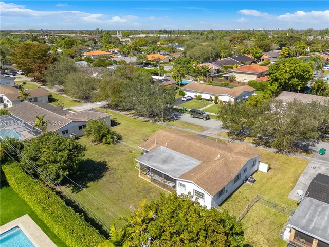 $875,000 | 8970 Southwest 82nd Street, Miami, FL 33173