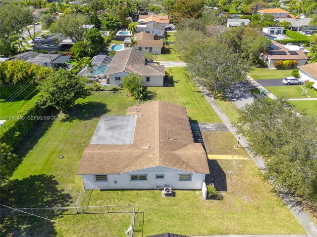 $875,000 | 8970 Southwest 82nd Street, Miami, FL 33173