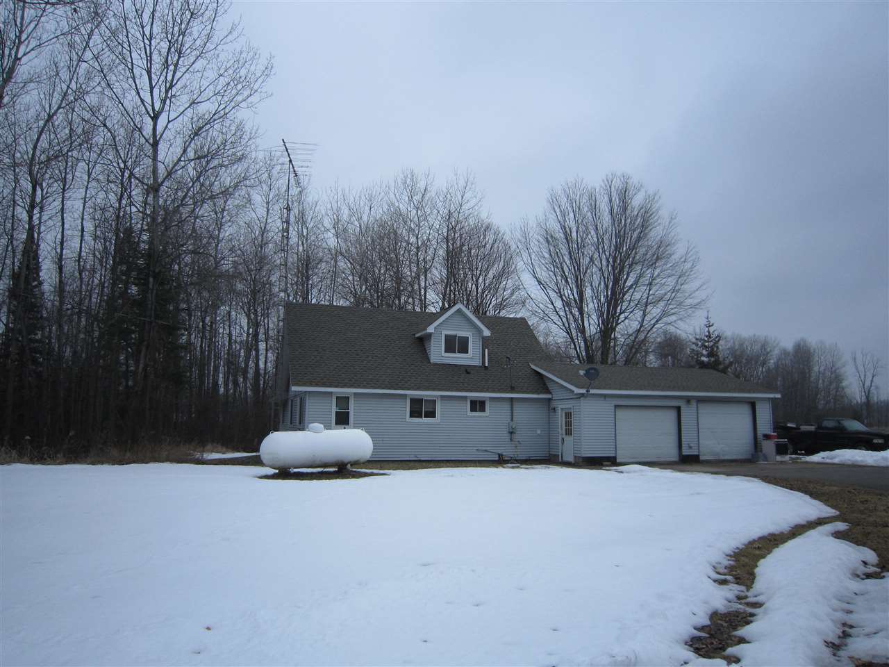 3239 East Sage Lake Road Lupton, MI 48635 - Photo 2 of 27 1865469-1.JPG