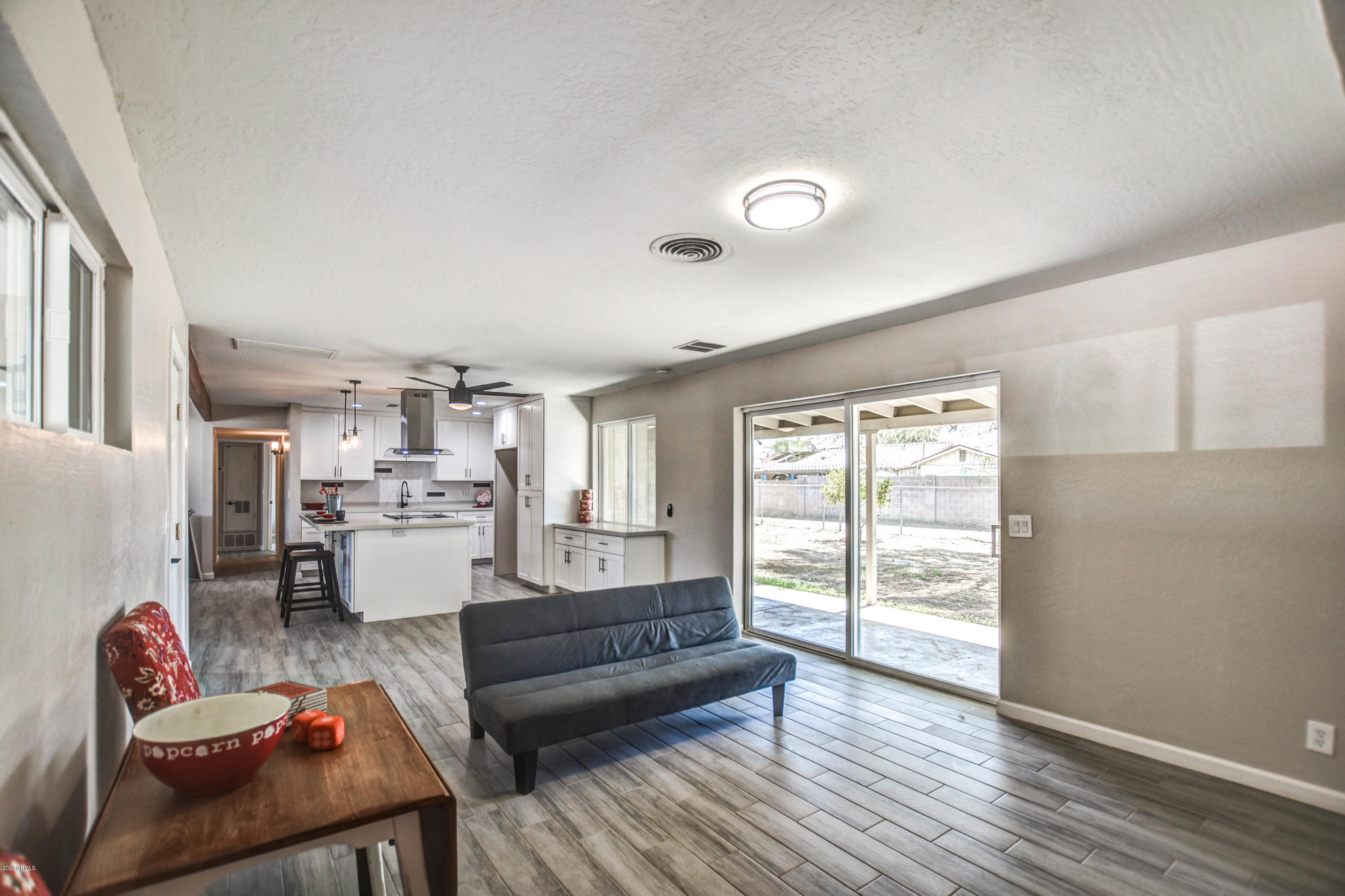 3243 West Wethersfield Road Phoenix, AZ 85029 - Photo 16 of 28 FAMILY 2