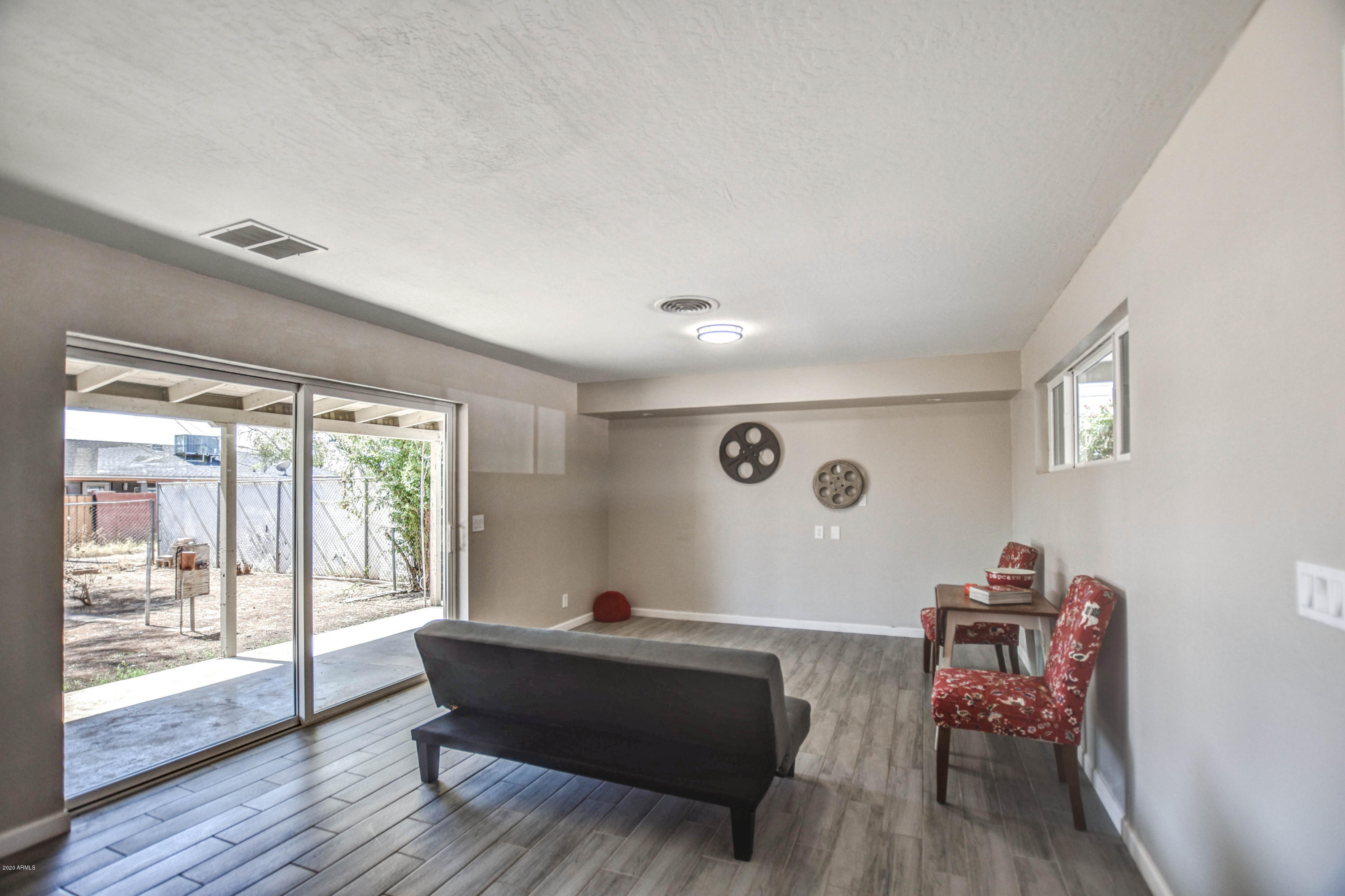 3243 West Wethersfield Road Phoenix, AZ 85029 - Photo 17 of 28 FAMILY 3