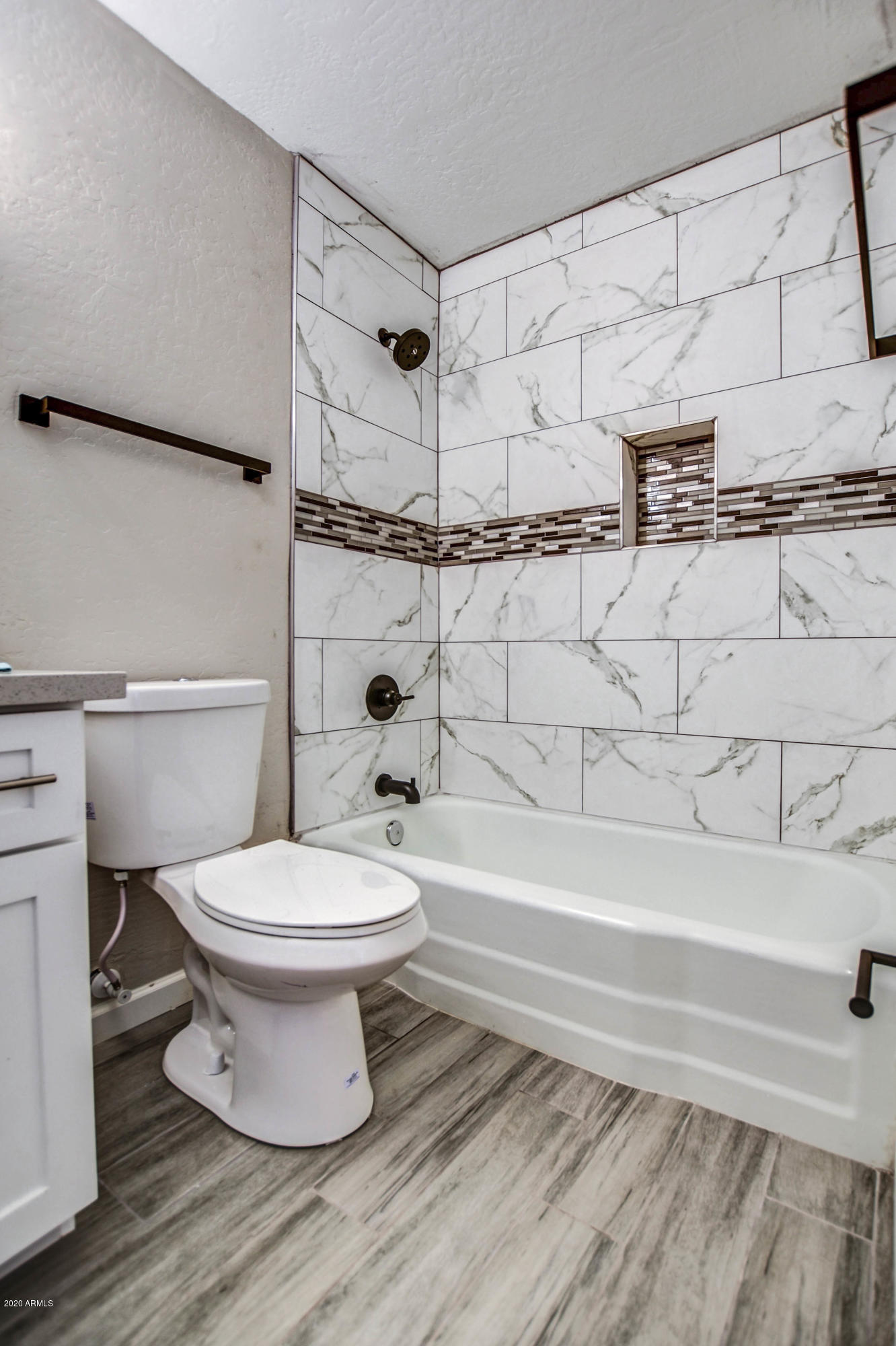 3243 West Wethersfield Road Phoenix, AZ 85029 - Photo 22 of 28 BATH 2, 2