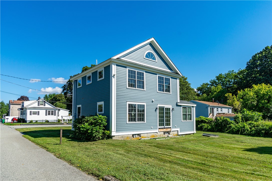 64 Carder Road Warwick, RI 02889 - Photo 2 of 14 Gallery Image 2