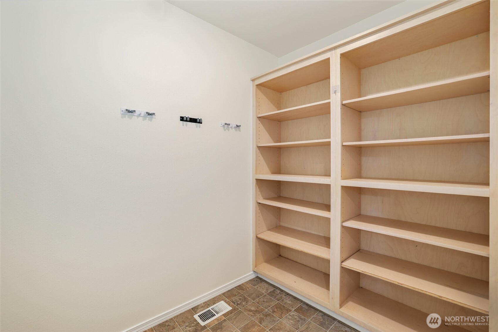 4046 Libby Road Northeast Olympia, WA 98506 - Photo 24 of 39 Gallery Image 24