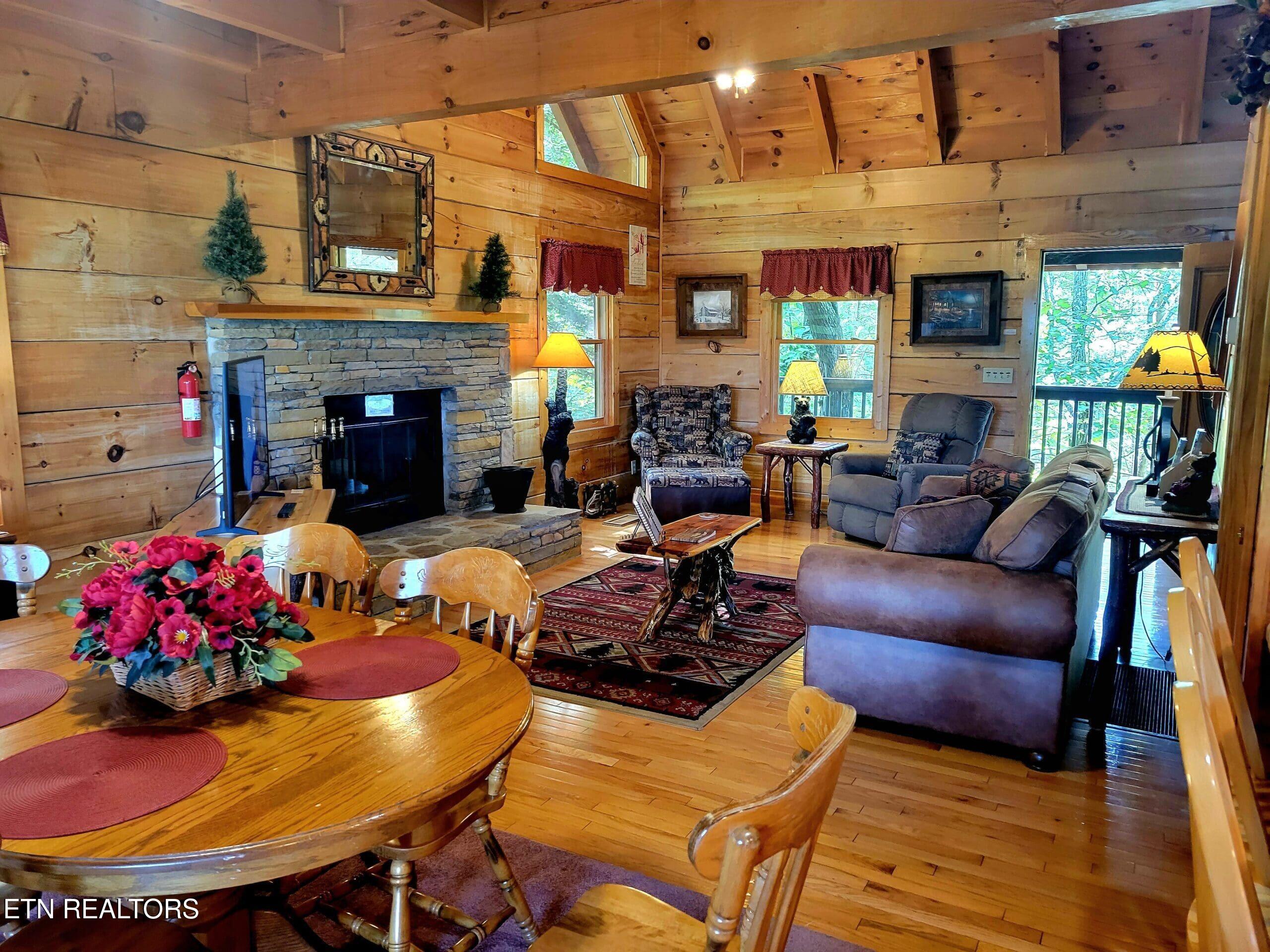 813 Lloyd Huskey Road Pigeon Forge, TN 37863 - Photo 17 of 18 20230626_164451-scaled