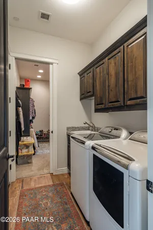 $874,900 | 239 Point Of View, Prescott, AZ 86303