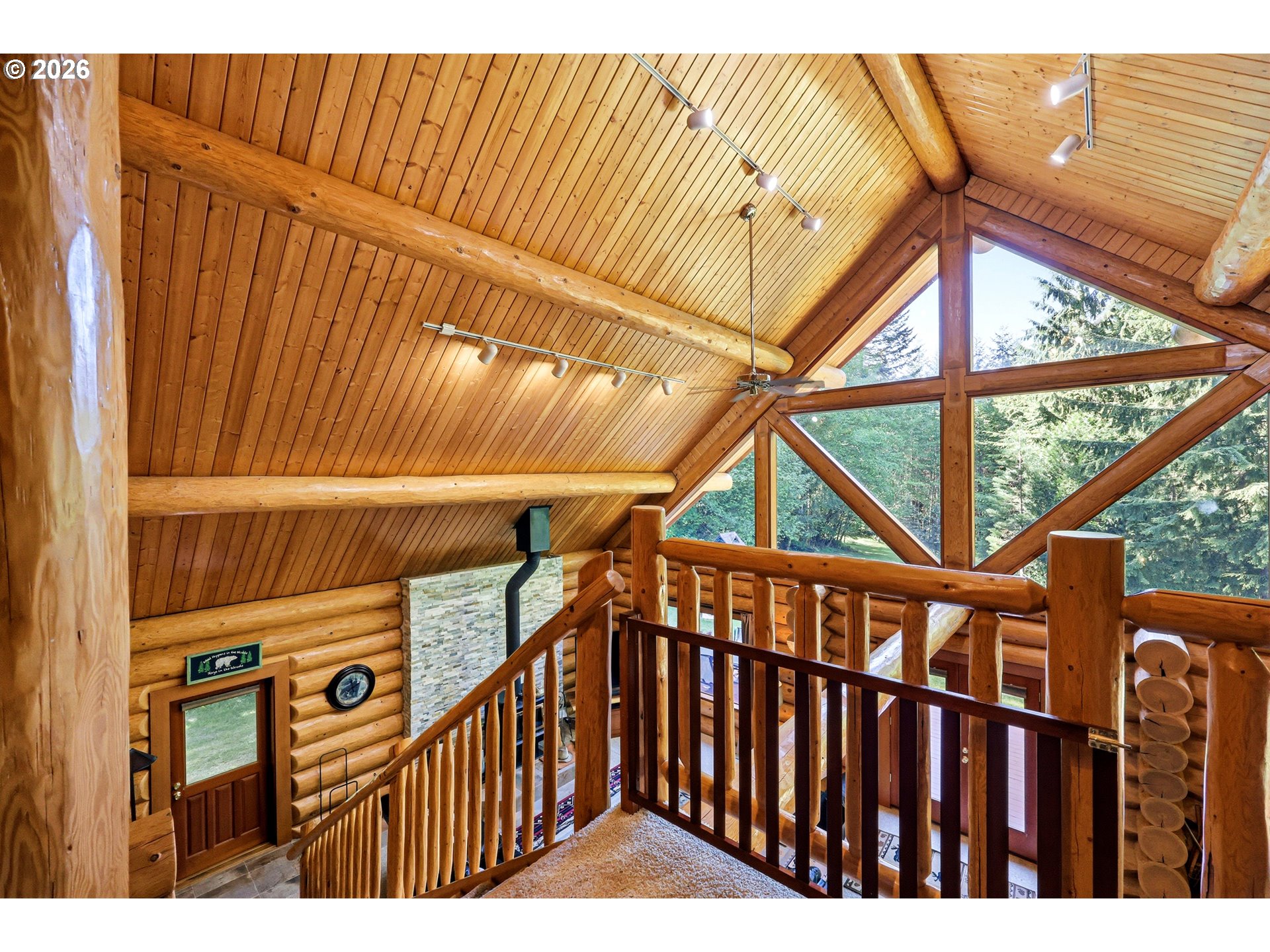 390 Spruce Creek Road Longview, WA 98632 - Photo 28 of 45 a view of an entryway