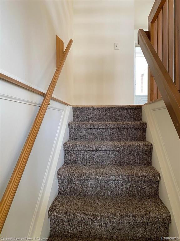 674 Summit Ridge Drive, Unit 17 Milford, MI 48381 - Photo 25 of 51