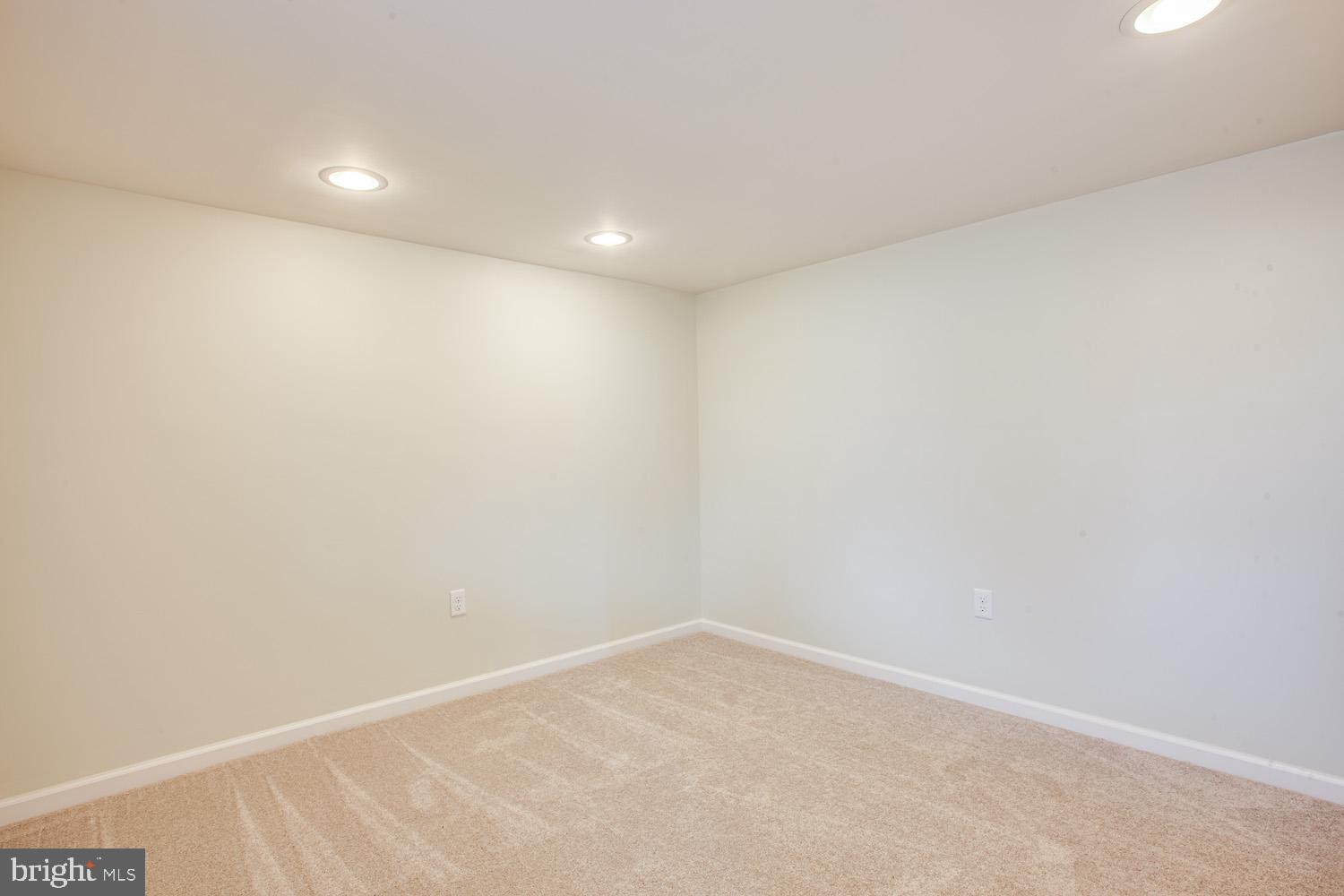 4120 Anderson Road Triangle, VA 22172 - Photo 24 of 30 Lower-level bedroom