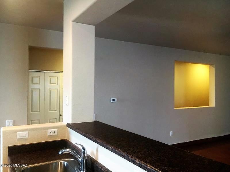 20864 East Founders Road Red Rock, AZ 85145 - Photo 3 of 15
