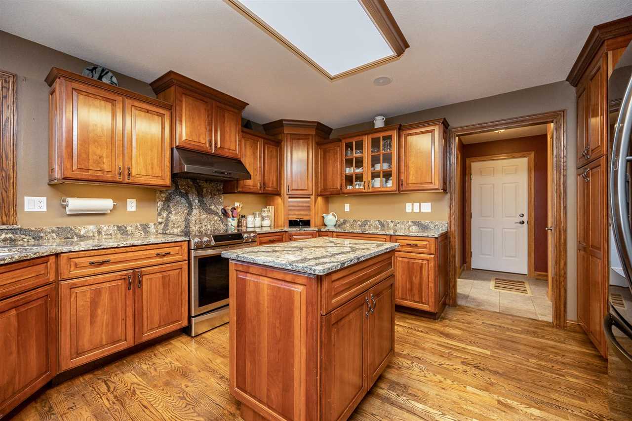 1209 Holmans Road Mount Vernon, IA 52314 - Photo 22 of 56 Gallery Image 22