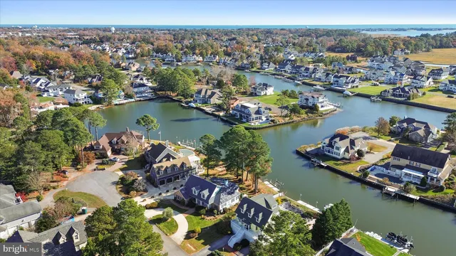 a view of a lake with houses