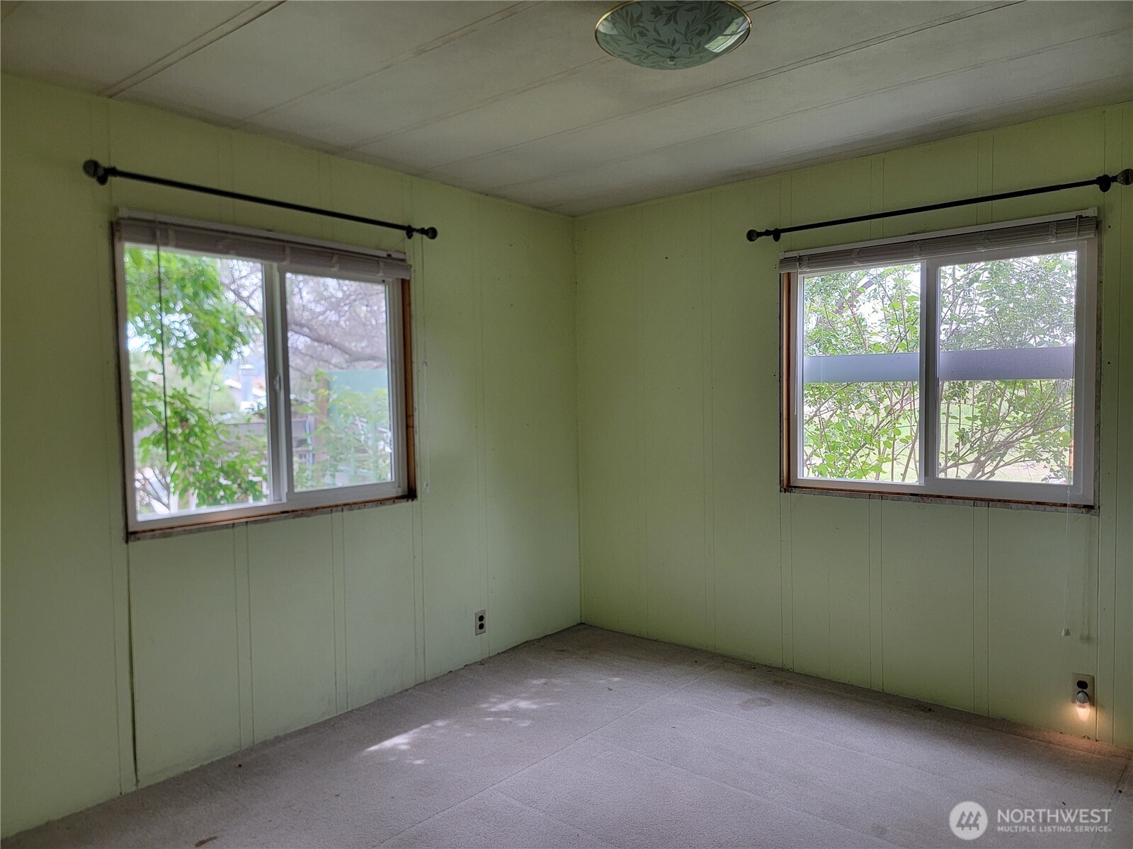 220 Center Road Republic, WA 99166 - Photo 36 of 40