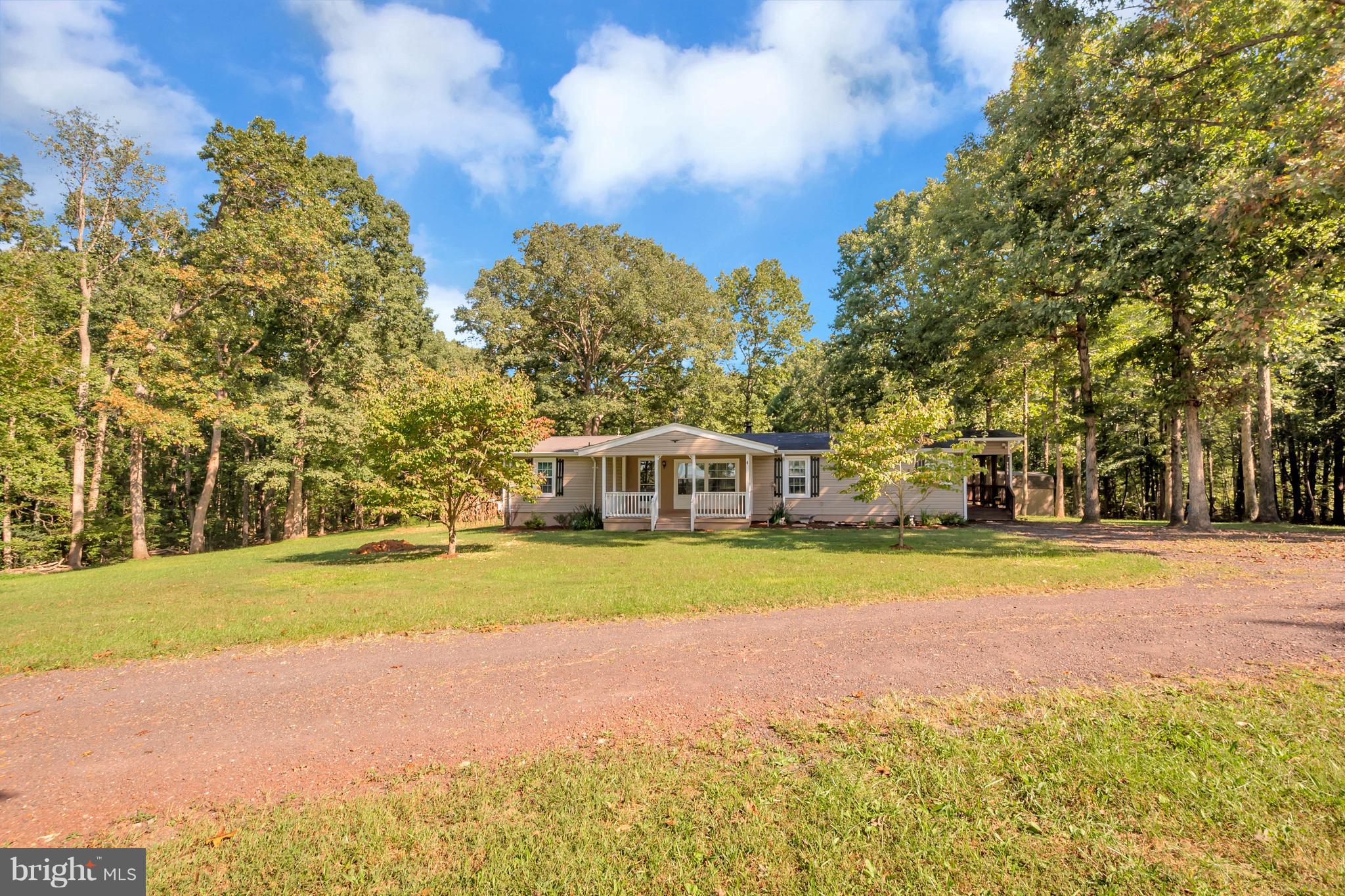 7581 Gold Dale Road Locust Grove, VA 22508 - Photo 2 of 30 Exterior (Front)