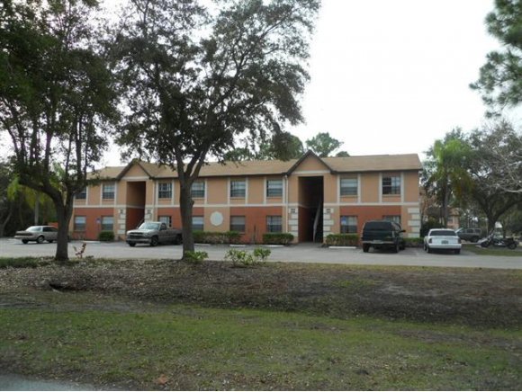 4911 Northeast Pinewood Palm Bay, FL 32905 - Photo 1 of 8 Primary Photo
