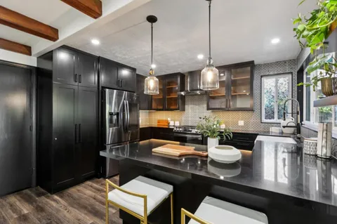 $1,495,000 | 774 Seventh Avenue, Redwood City, CA 94063