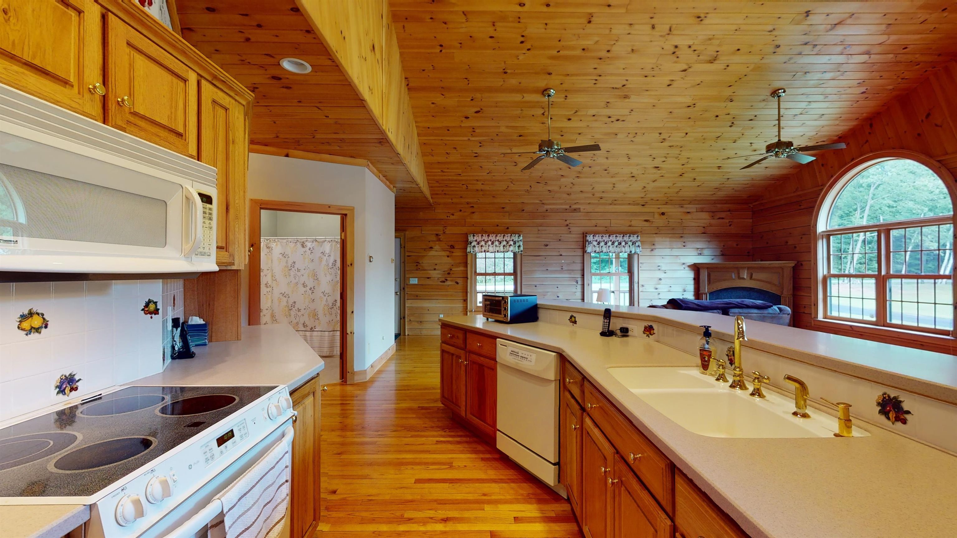 344 Plains Road Salisbury, VT 05769 - Photo 13 of 39