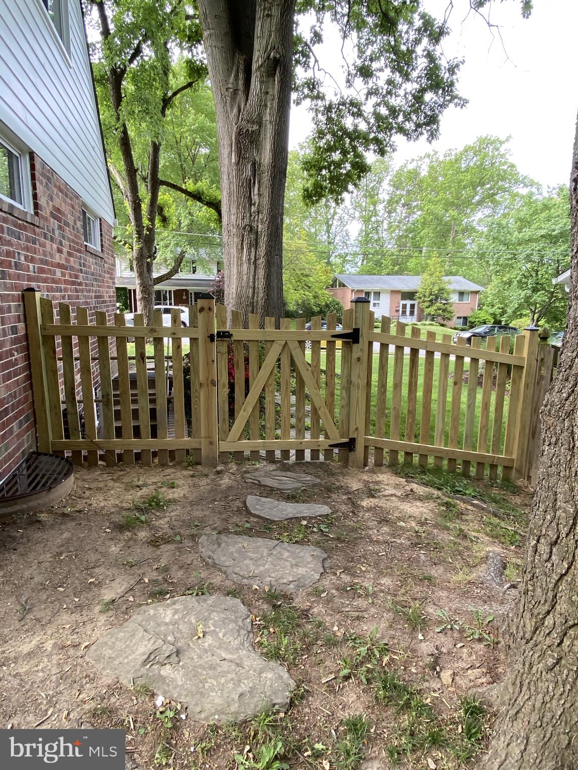 6919 Vancouver Road Springfield, VA 22152 - Photo 15 of 67 2 New Gates! Only the Best Quality for thisMarine!