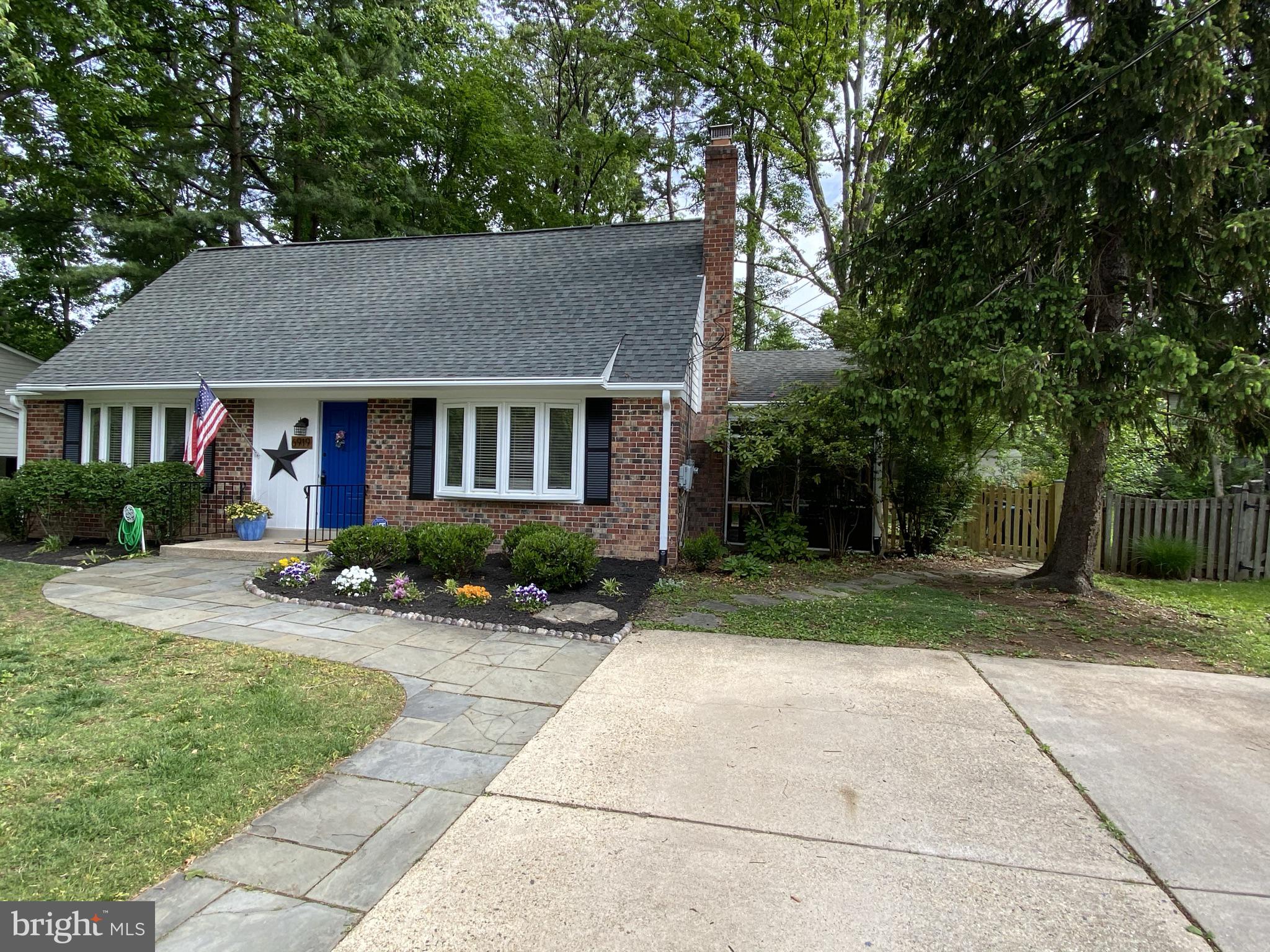 6919 Vancouver Road Springfield, VA 22152 - Photo 3 of 67 Solid Upgraded Concrete Driveway for 4 cars!
