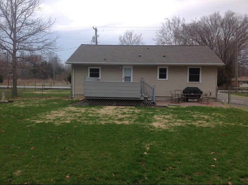 605 Charles Road Carbondale, IL 62901 - Photo 7 of 19