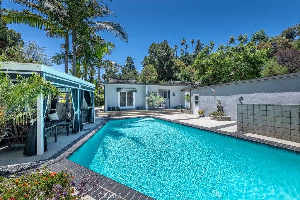 15514 High Knoll Road Encino, CA 91436 - Photo 32 of 35