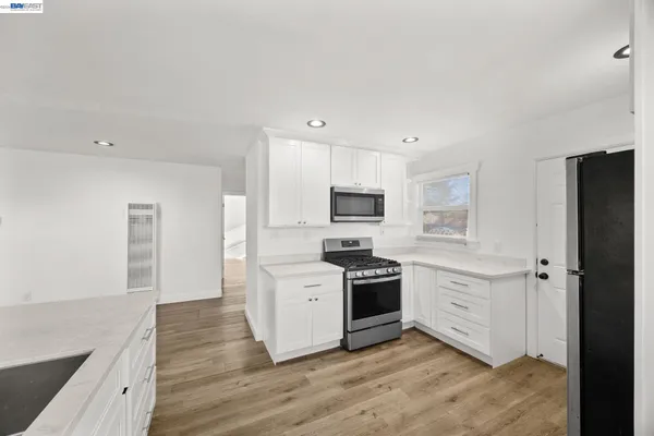 $949,000 | 2218 82nd Avenue, Oakland, CA 94605