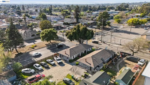 $949,000 | 2218 82nd Avenue, Oakland, CA 94605