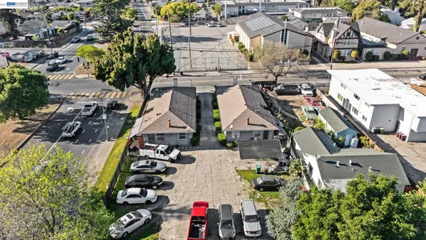 $949,000 | 2218 82nd Avenue, Oakland, CA 94605