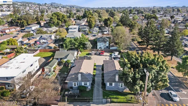 $949,000 | 2218 82nd Avenue, Oakland, CA 94605