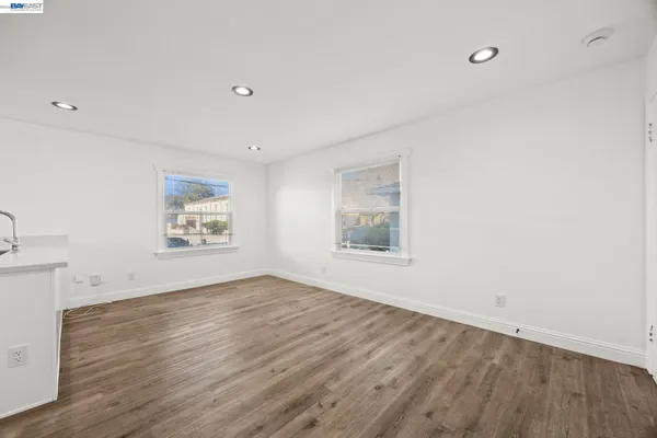 $949,000 | 2218 82nd Avenue, Oakland, CA 94605