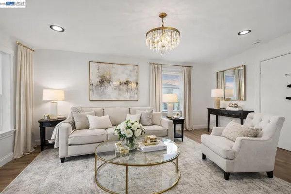 $949,000 | 2218 82nd Avenue, Oakland, CA 94605