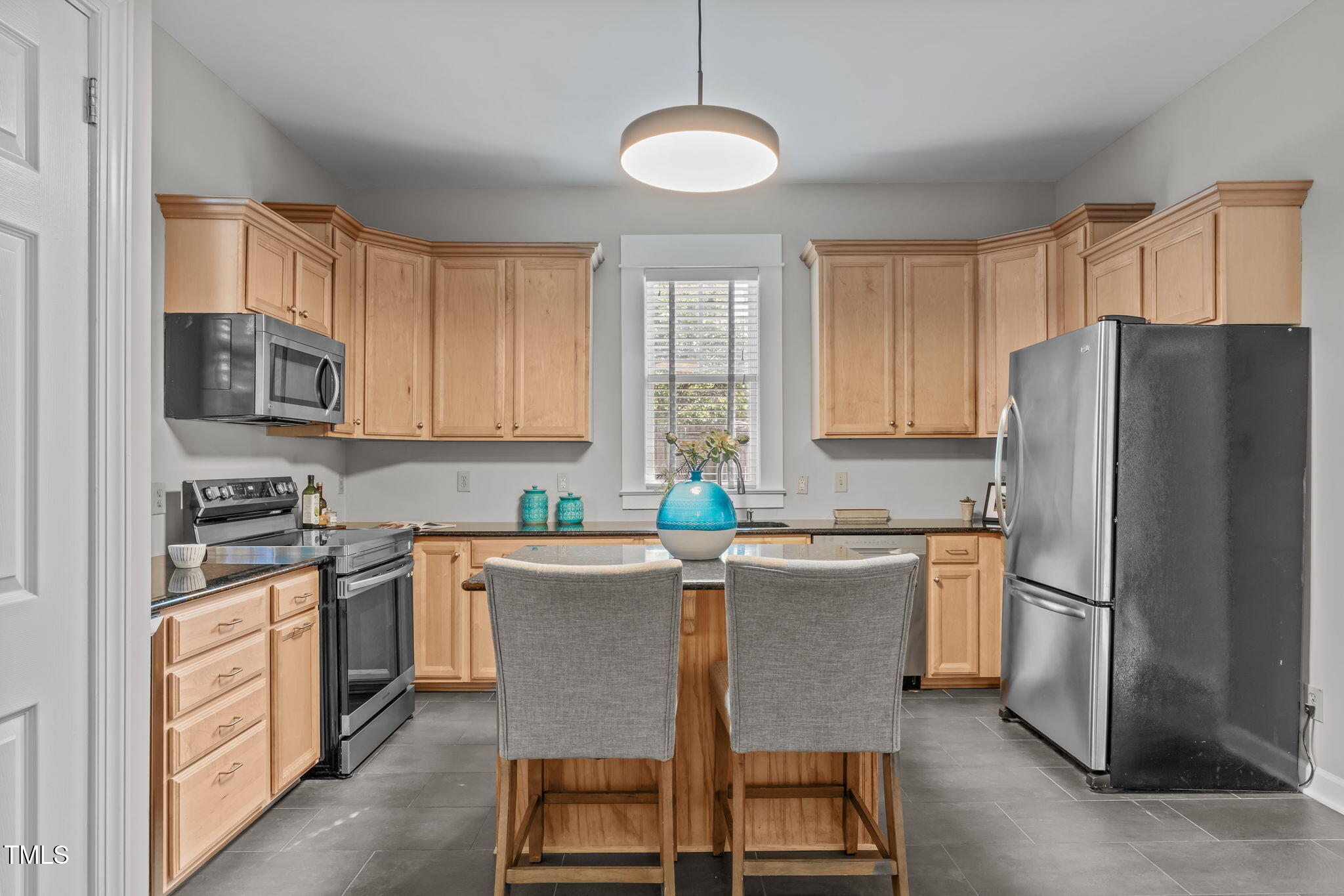 318 Cooke Street Raleigh, NC 27601 - Photo 13 of 35 A-12