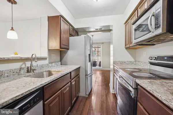 $3,100 | 9063 Congress Place, Landover, MD 20785