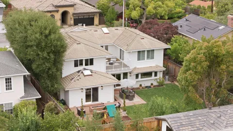 $5,395,000 | 17660 Vista Avenue, Monte Sereno, CA 95030