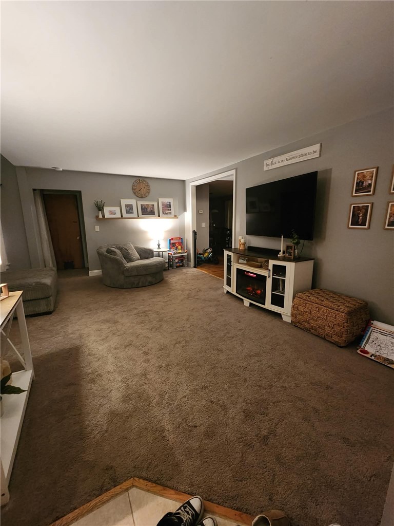 11109 Caton Centre Corning, NY 14830 - Photo 11 of 25 livingroom