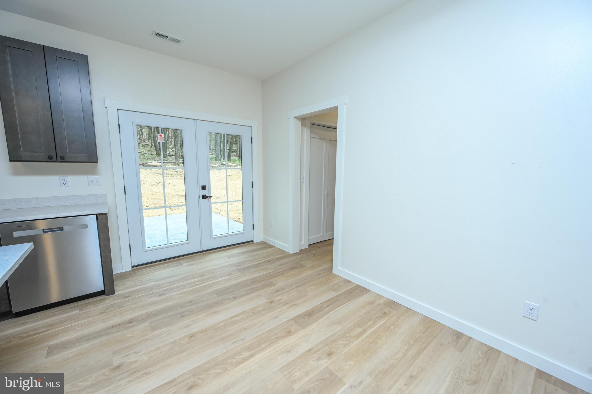 1350 Foy Road McHenry, MD 21541 - Photo 12 of 36 Gallery Image 12