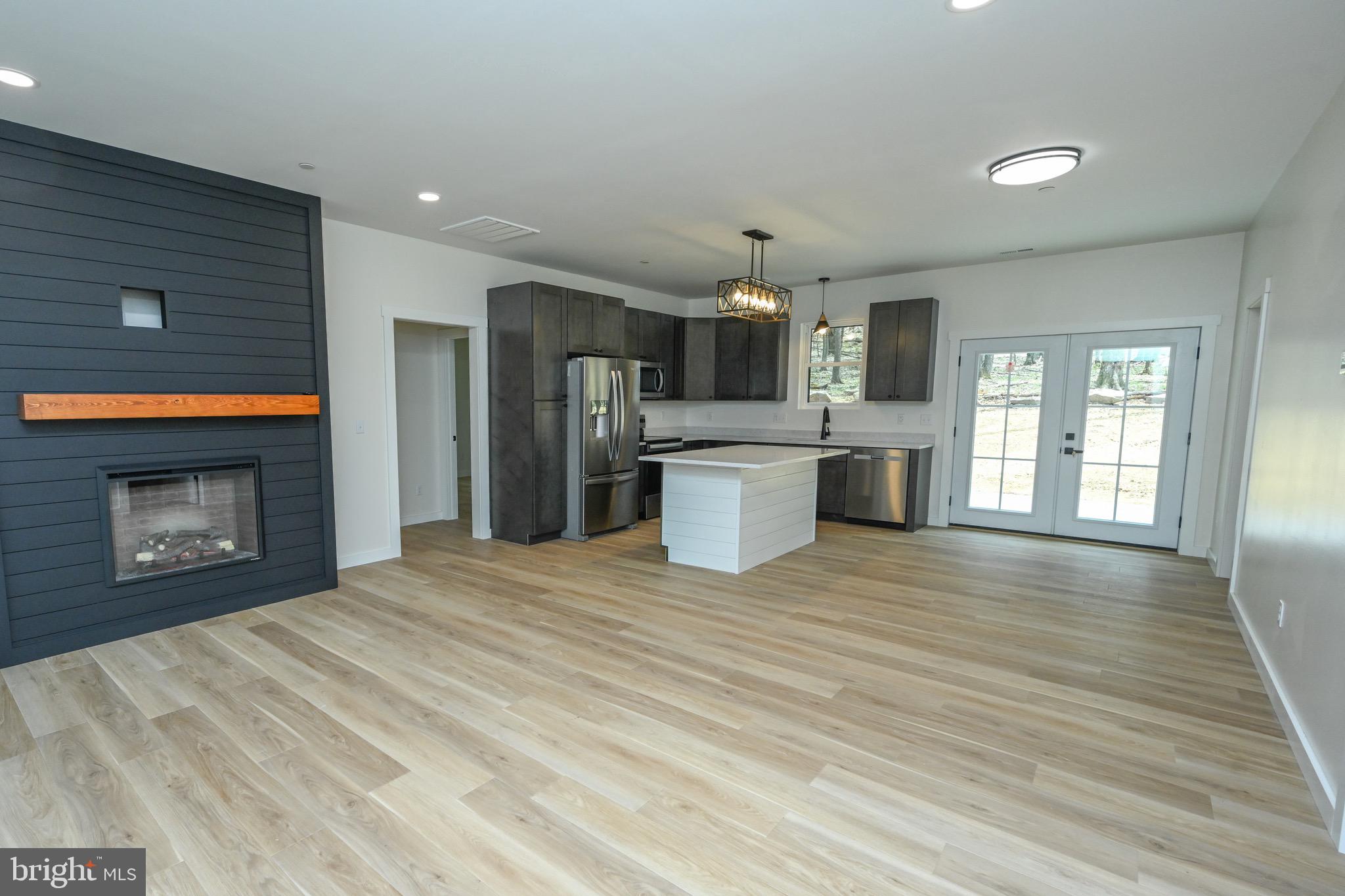 1350 Foy Road McHenry, MD 21541 - Photo 7 of 36 Gallery Image 7