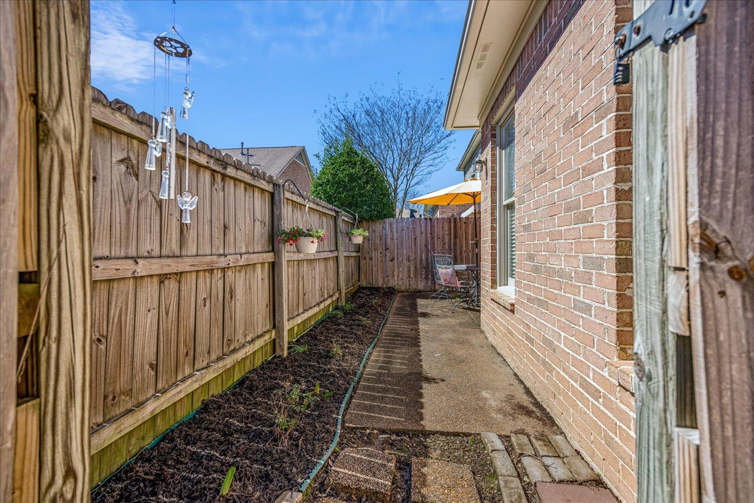 1727 Village Ridge Road Collierville, TN 38017 - Photo 29 of 33 a view of a house with wooden floor
