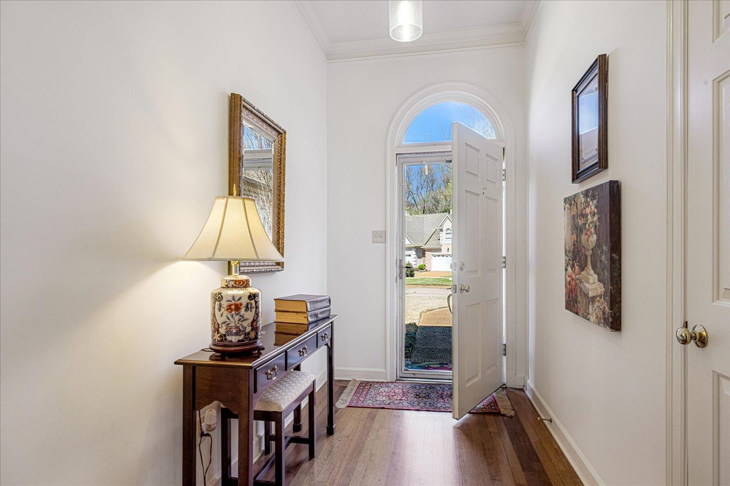 1727 Village Ridge Road Collierville, TN 38017 - Photo 4 of 33 a workspace with furniture and wooden floor