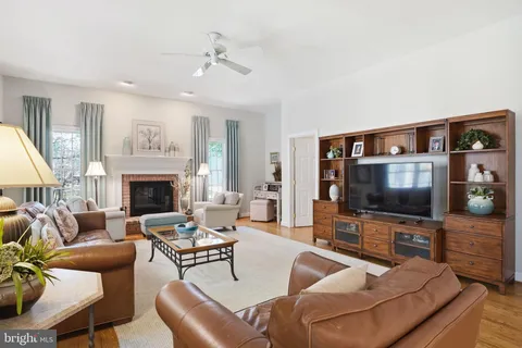 $1,100,000 | 2012 Cortland Road, Davidsonville, MD 21035