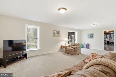 $1,100,000 | 2012 Cortland Road, Davidsonville, MD 21035