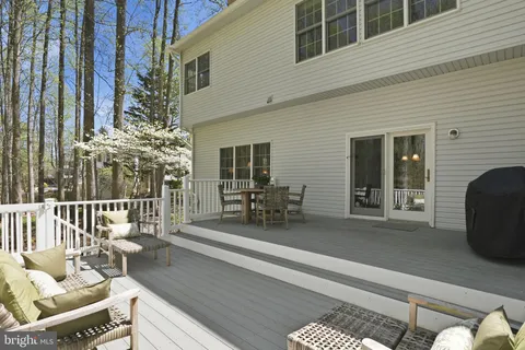 $1,100,000 | 2012 Cortland Road, Davidsonville, MD 21035